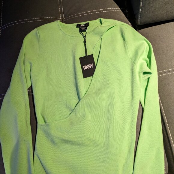 DKNY cut out green sweater S NWT - Picture 3 of 3
